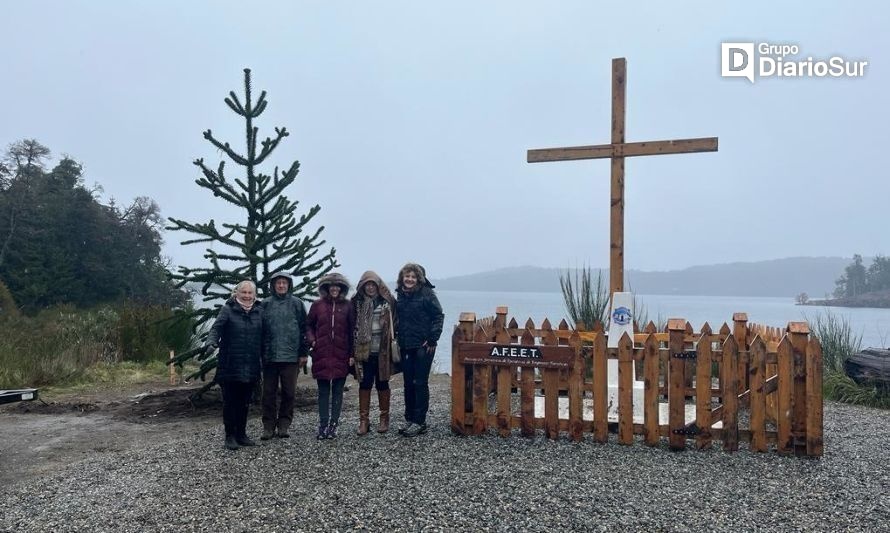 Simbolismo de hermandad: plantan araucaria en hito Camino Jesuítico de Villa la Angostura