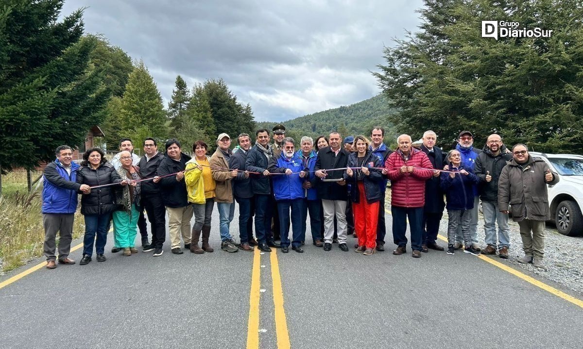 Inauguran asfaltado en ruta de paso Hua Hum, que conecta con Argentina